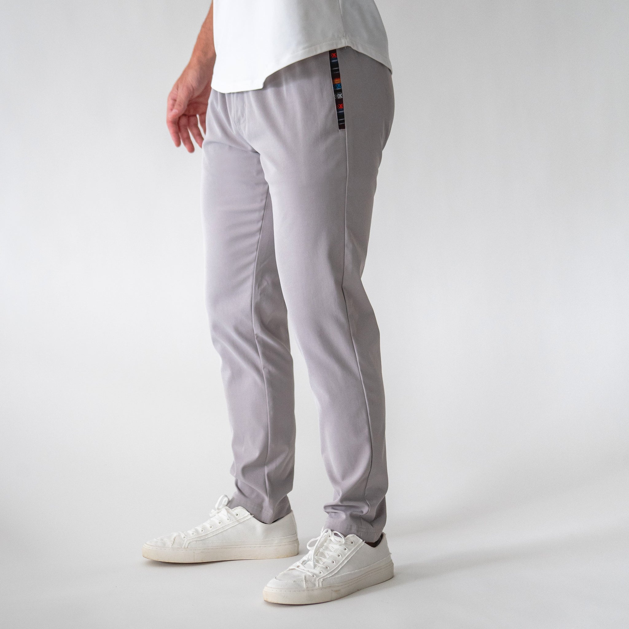 Buy Men Grey Slim Fit Textured Business Casual Trousers Online - 430327 |  Allen Solly
